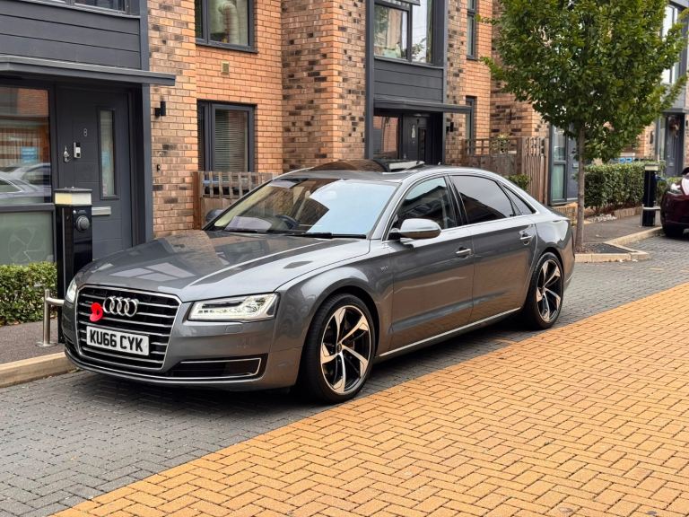 Audi, A8, Saloon, 2017, Semi-Auto, 4134 (cc), 4 doors