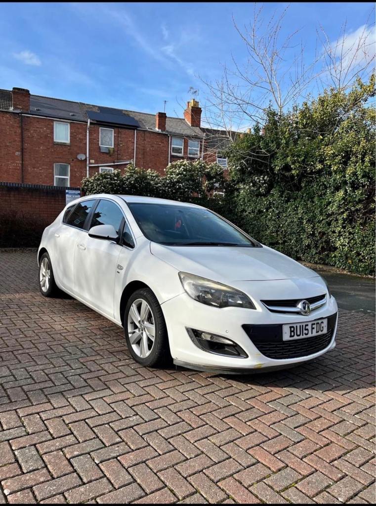 Vauxhall, ASTRA, Hatchback, 2015, Semi-Auto, 1598 (cc), 5 doors