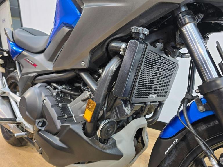 Honda NC750X DCT 2021 Blue - Screen, Traction Control, ABS, Full Digital Display