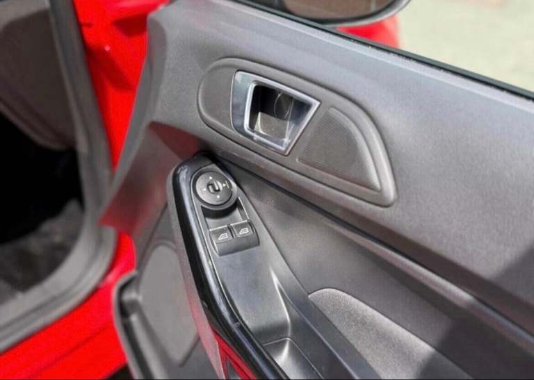 2016 Ford Fiesta 1.25 82 Zetec 3dr HATCHBACK PETROL Manual