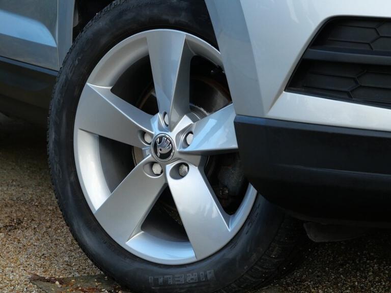 2020 Skoda Karoq TDI SE SUV 1.6 Manual Diesel SUV Diesel Manual