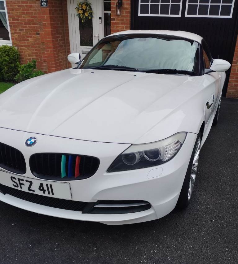 BMW, Z4, Convertible, 2009, Manual, 2497 (cc), 2 doors