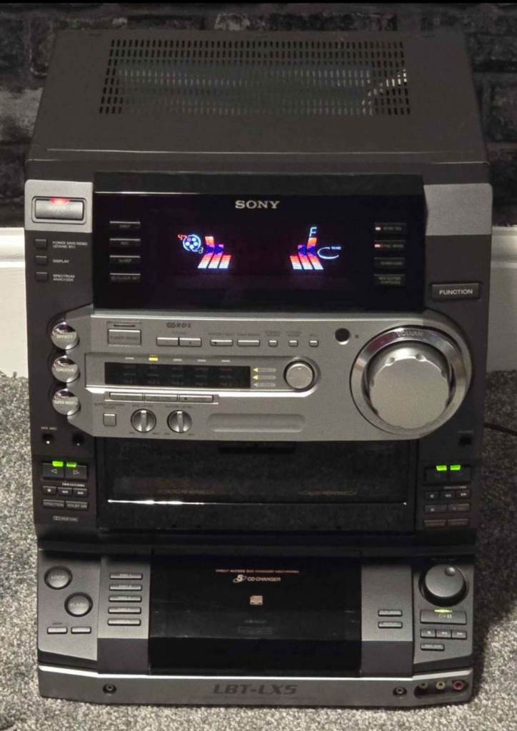 Large Sony Hi-fi "free delivery"