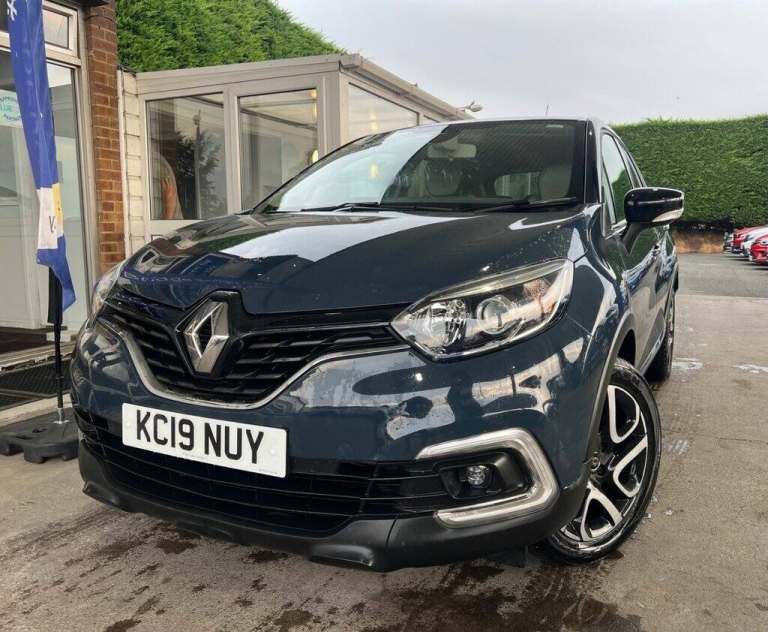 2019 Renault Captur 1.3 TCE 130 Iconic 5dr HATCHBACK PETROL Manual