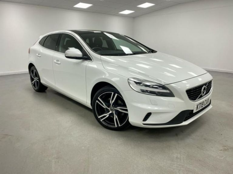 2019 Volvo V40 2.0 T3 R-Design Edition Hatchback 5dr Petrol Manual Euro 6 (s/s) (152 ps) M Hatchb...
