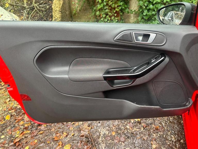 FORD FIESTA 1.0T EcoBoost Zetec S Red Edition Euro 6 (s/s) 3dr 2015