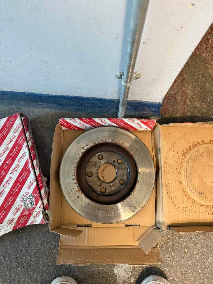 Toyota Prius+ Brake Rotors x4 - Super R Japan Quality Parts