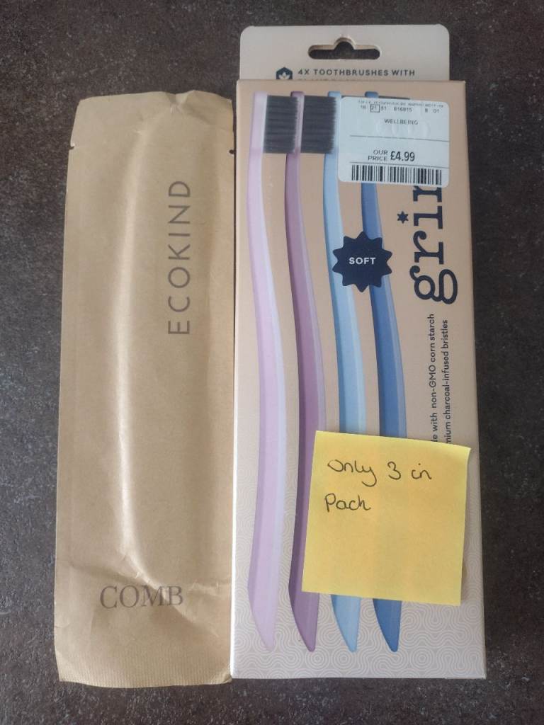 Eco toothbrushes and comb 