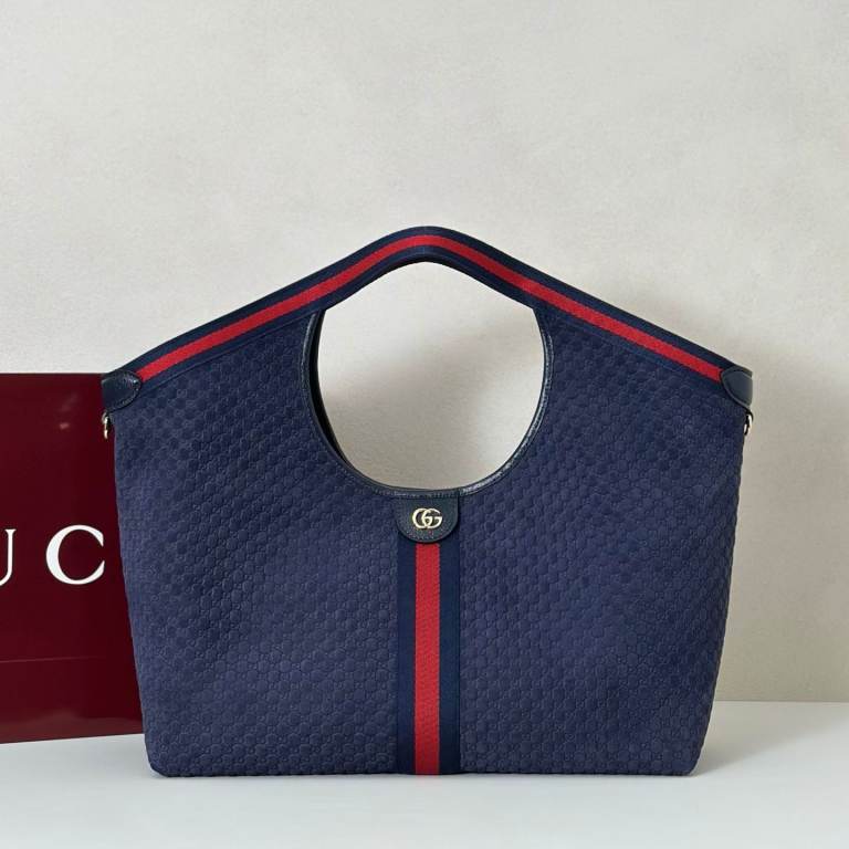 GUCCI duffle bag pillow bag 💕