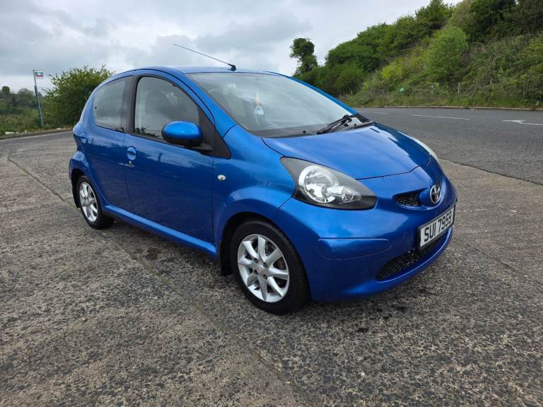 2010 toyota aygo 1 litre petrol full mot