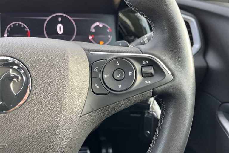 2023 Vauxhall Grandland 1.2 Turbo GS 5dr Auto HATCHBACK PETROL Automatic