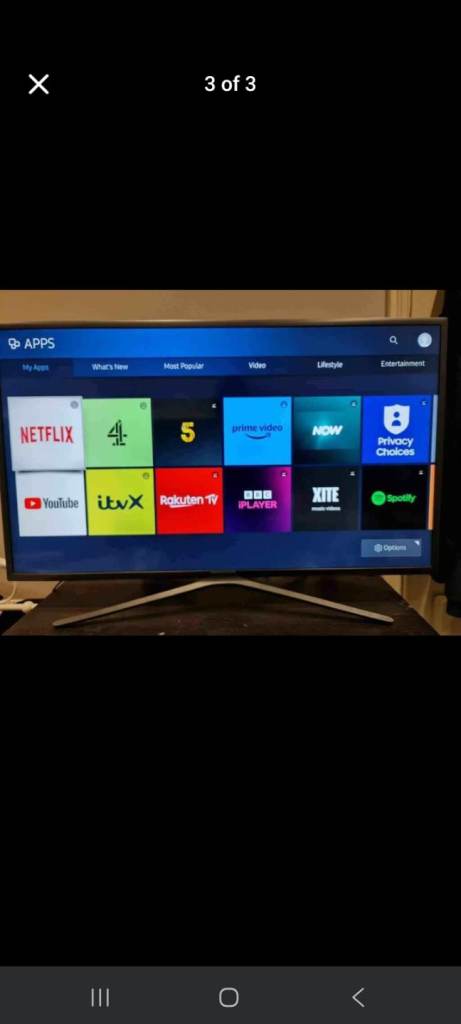 40" Samsung smart tv