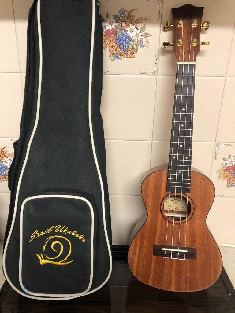 Snail Soprano Ukulele  UKC 458. Mahogany series