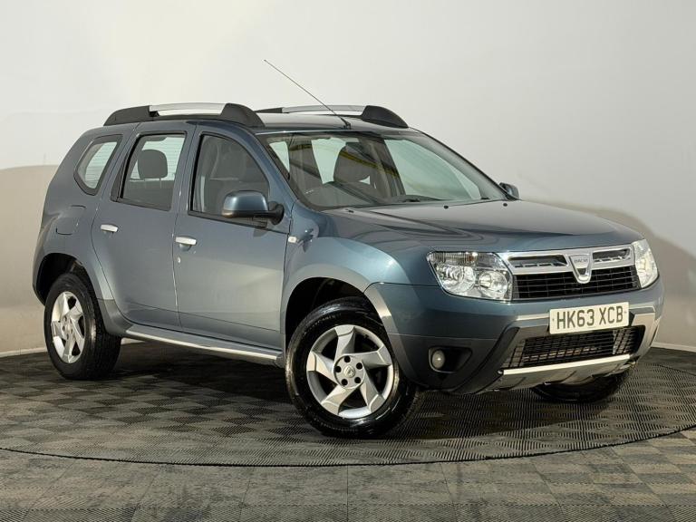 2013 63 DACIA DUSTER LAUREATE 1.5 DIESEL DCI 4WD 4X4 SUV 1 OWNER FROM NEW 53 MPG