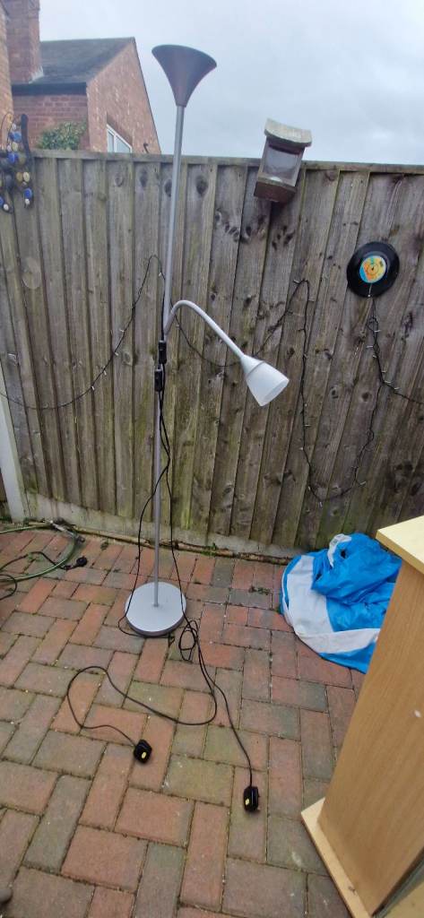 Free standing living room light 