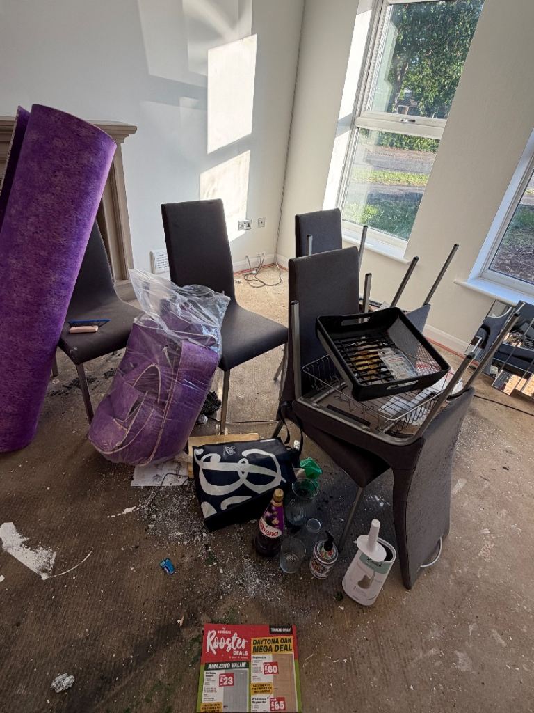 6 free chairs pick up syston le7 1ya