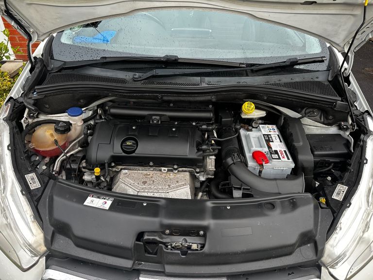 image for Peugeot, 208, Hatchback, 2013, Manual, 1598 (cc), 3 doors