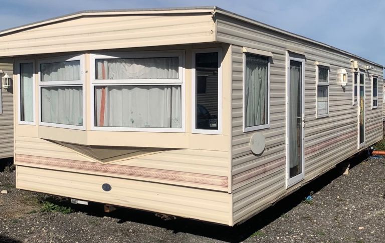 2 bedroom caravan