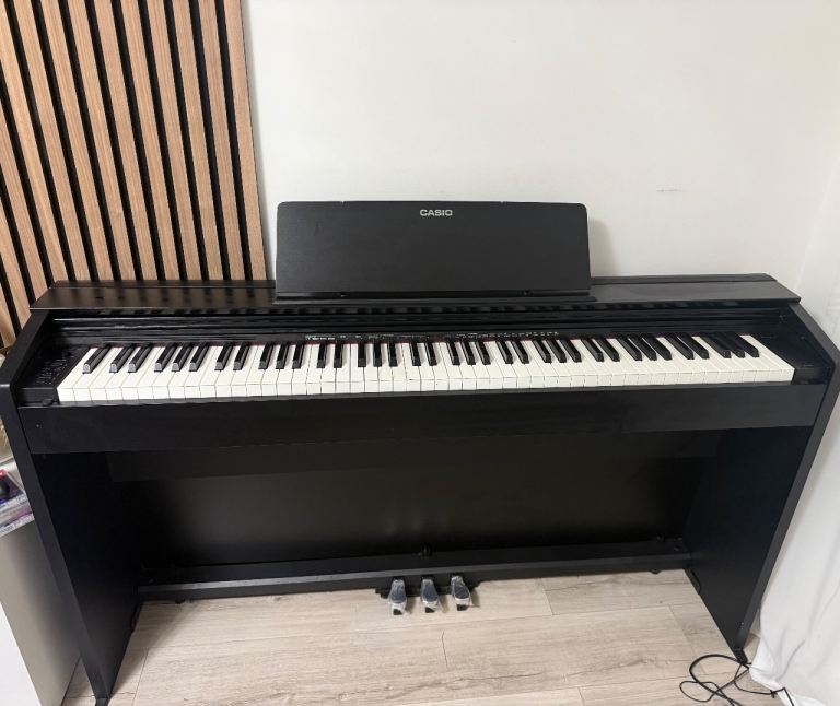 Casio Privia PX-870 Digital Piano, Black, Excellent sound. 