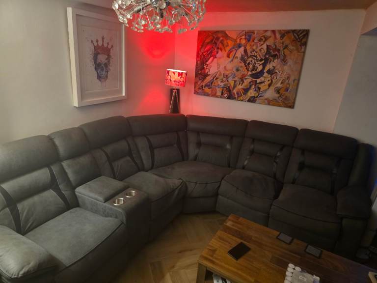 Grey corner sofa 