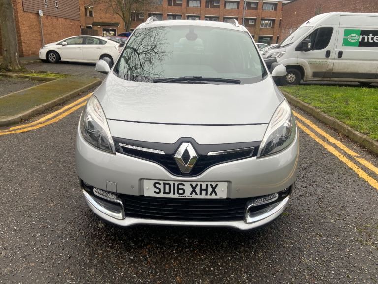 Renault, GRAND SCENIC, MPV, 2016, Manual, 1198 (cc), 5 doors