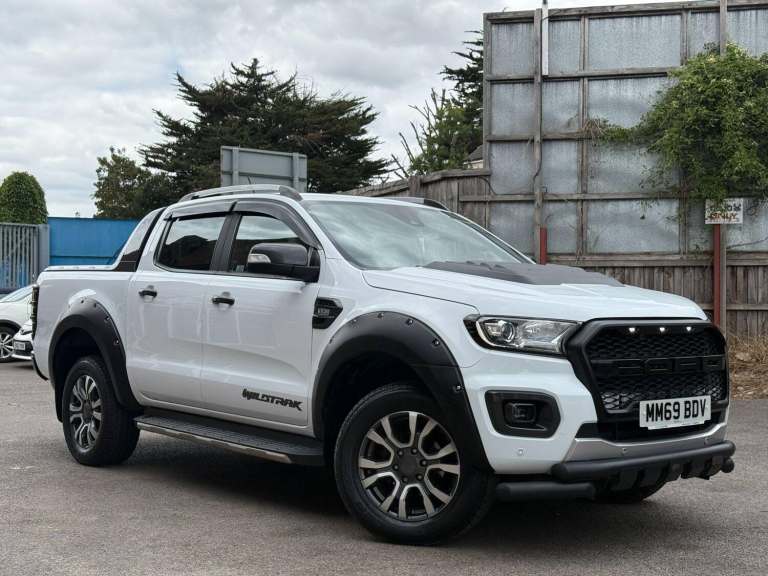Ford Ranger 3.2 TDCi Wildtrak Auto 4WD Euro 6 (s/s) 4dr Diesel Automatic