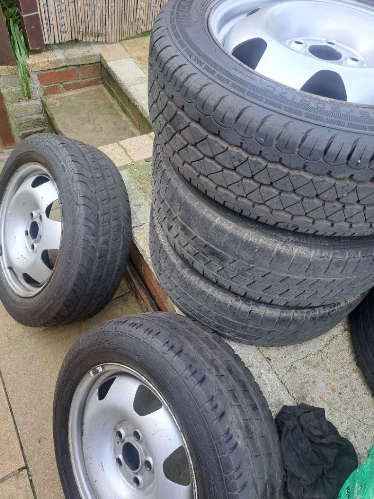 Vw T5 steel wheels x 5 with tyres 