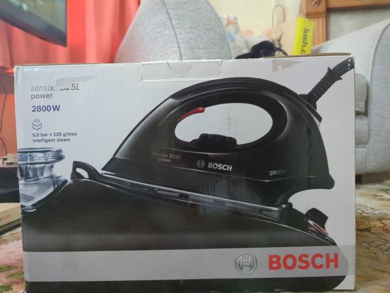 Brand New Bosch Sensixxx B25L Power Steam Generator Iron (2800W) - Boxed & Unused
