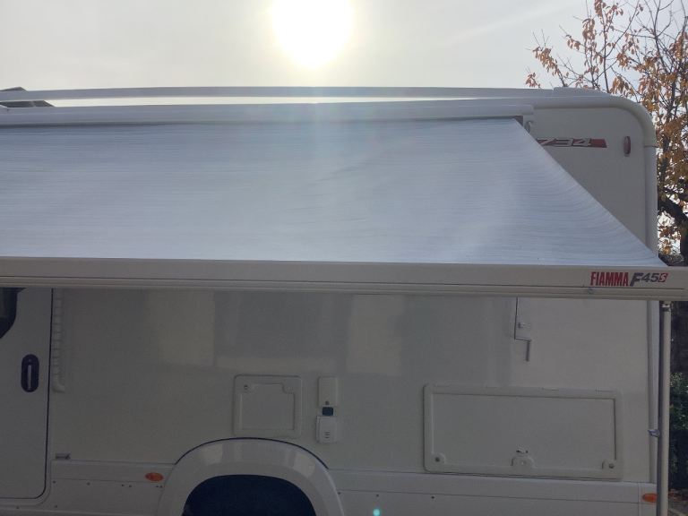 FIAMMA WIND OUT AWNING