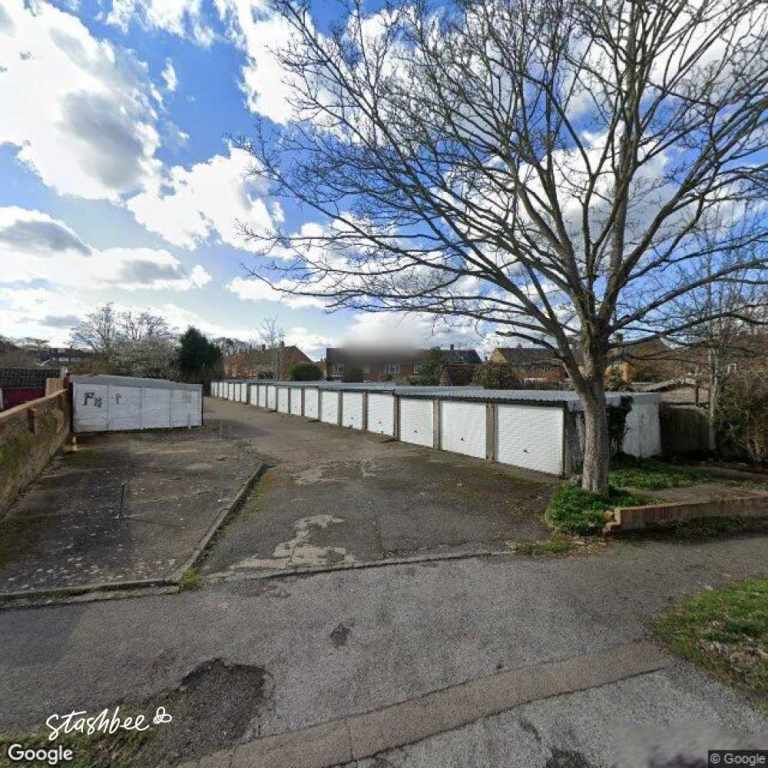 Garage to rent in Reigate (RH2) | Stashbee