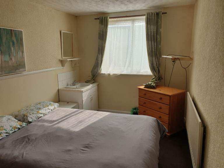 Room to Rent in Plymouth – From £100 Per Week