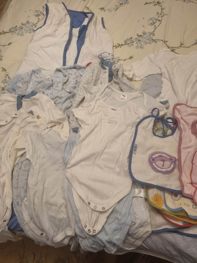 Bundle of Baby Clothes – Bodysuits, Sleepsuits & Bibs