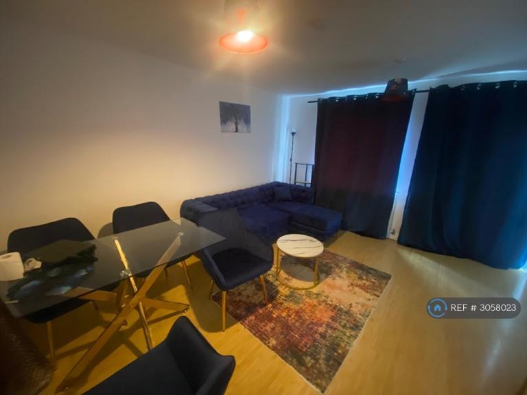 2 bedroom house in Jade Close, London, E16 (2 bed) (#3058023)