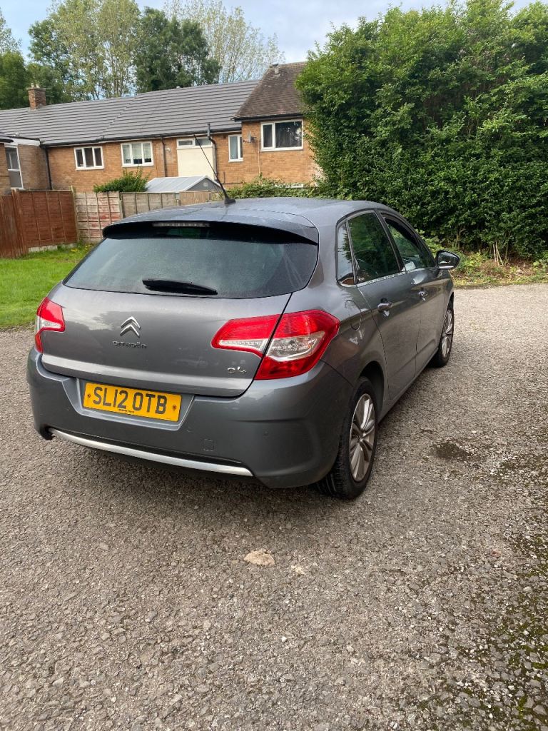 Citroen, C4, Hatchback, 2012, Manual, 1560 (cc), 5 doors