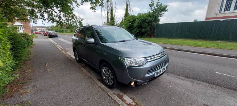Mitsubishi, OUTLANDER, Estate, 2015, Other, 1998 (cc), 5 doors