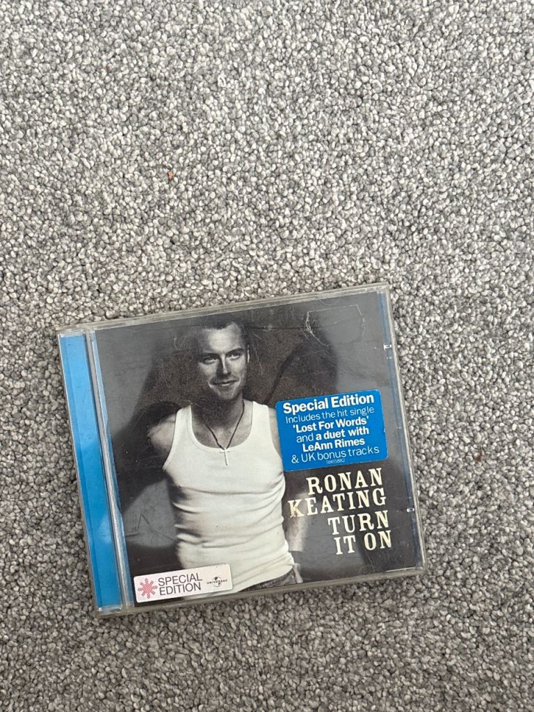 Ronan Keating – Turn It On CD, Special Edition with Bonus Tracks