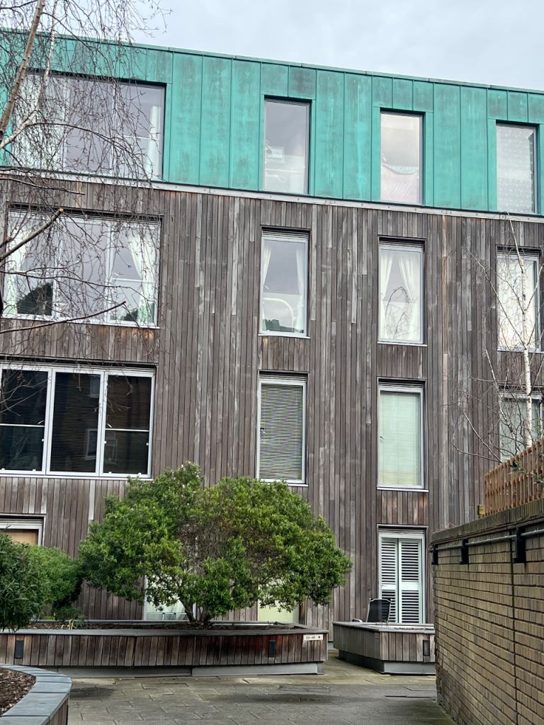 Secure Underground Car Parking Space – Balham SW12 (5 mins to Station) – Long‑Term Rent