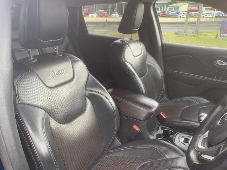 2014 Jeep Cherokee Limited 2.0 M-Jet - New MOT - Only 89000 miles