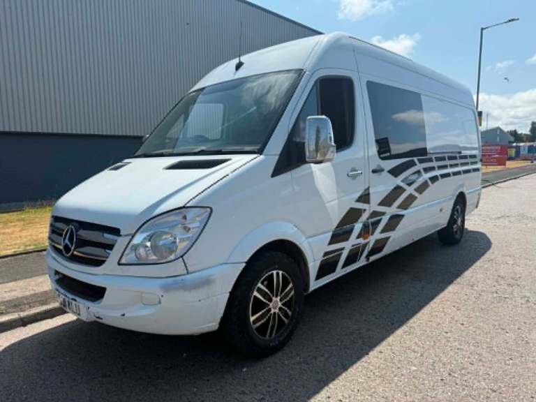 2009 Mercedes-Benz Sprinter RACE VAN CAMPER VAN MOTORHOME PANEL VAN DIESEL Manual