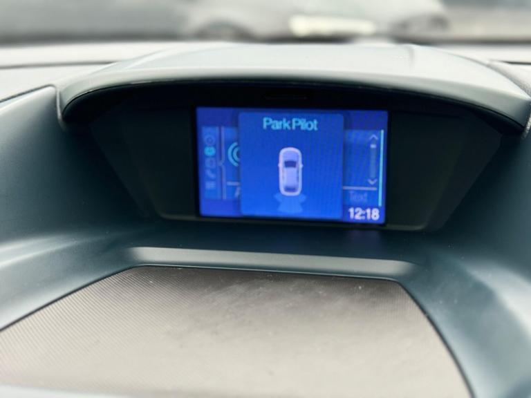 2011 Ford Grand C-Max 1.6 TDCi Titanium Euro 5 5dr MPV Diesel Manual