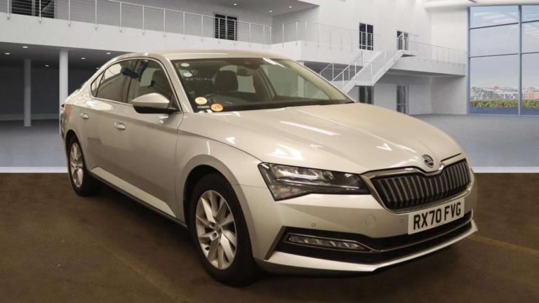 2025 Skoda Superb 1.4 TSI iV SE Technology DSG 5dr Hatchback HYBRID ELECTRIC Automatic