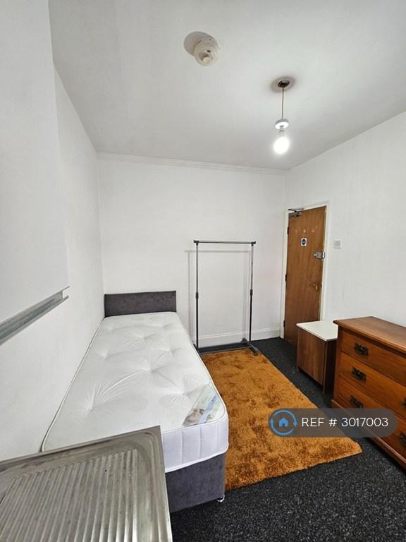 1 bedroom in Park Rd, Doncaster, DN1 (#3017003)