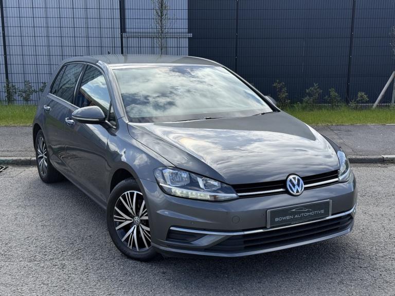 VOLKSWAGEN GOLF 1.6 TDI SE Nav 2018