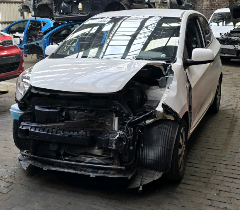 KIA PICANTO 2015 3 DR 1.0 PETROL. BREAKING 