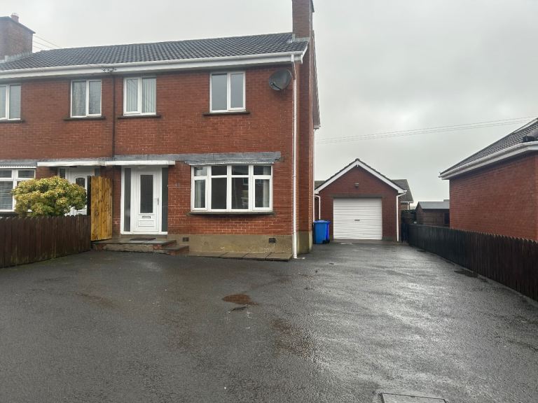 3 bed house to let 
