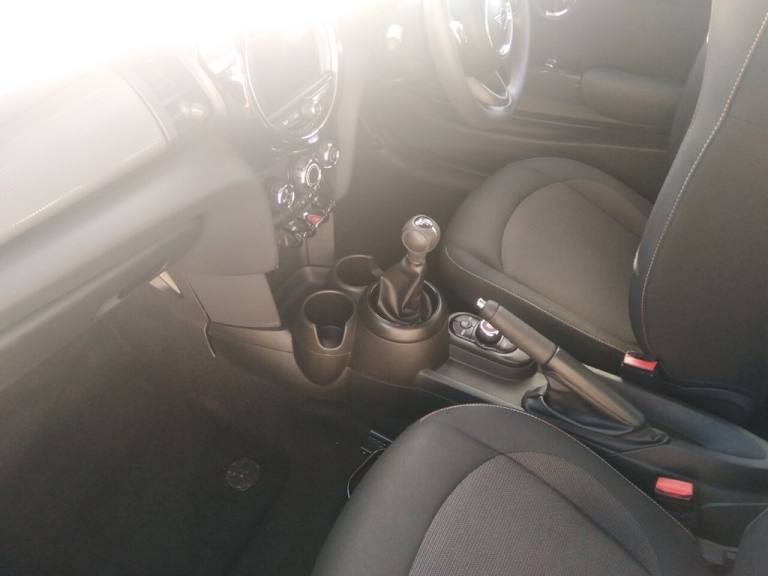 2018 MINI Hatch 1.5 Cooper Classic Hatchback 3dr Petrol Manual Euro 6 (s/s) (136 ps) Hatchback Pe...