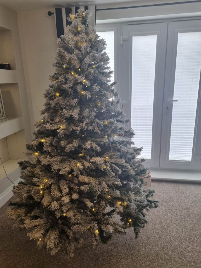 Flocked Christmas Tree with Lights – Good Condition