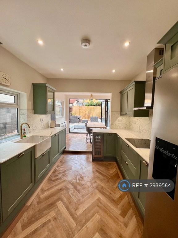 3 bedroom house in Elmdale Road, Bedminster, Bristol, BS3 (3 bed) (#2989584)