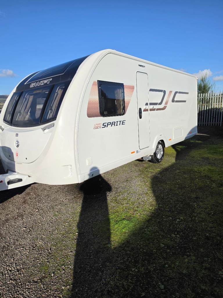 Swift sprite major 4SB fixed island bed 2023 top spec model large end bathroom