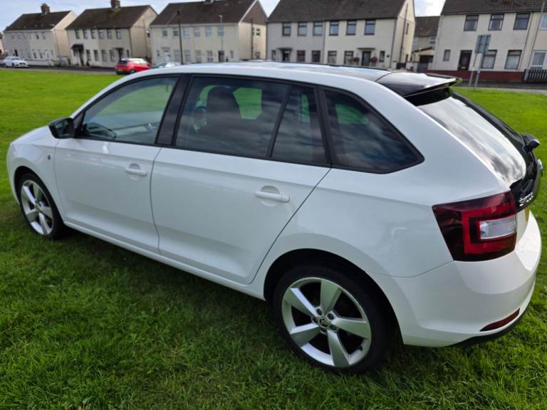 Skoda, RAPID SPACEBACK, Hatchback, 2014, Manual, 1197 (cc), 5 doors